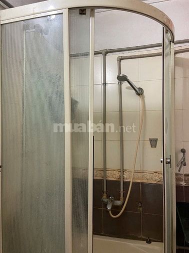 Cho thuê căn hộ tầng 3 trong biệt thự cổ phố Nguyễn Huy Tự