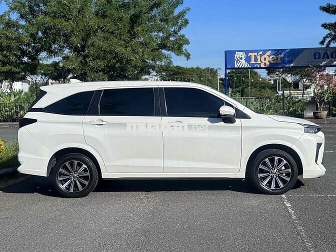 Toyota Avanza Premio 2022 CVT Tự Động Lướt