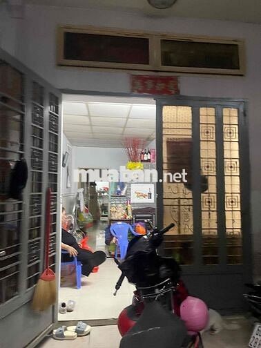 Cần cho thuê gấp nhà. nguyên căn. đường pvt. hẻm xe hơi. hẻm 354/