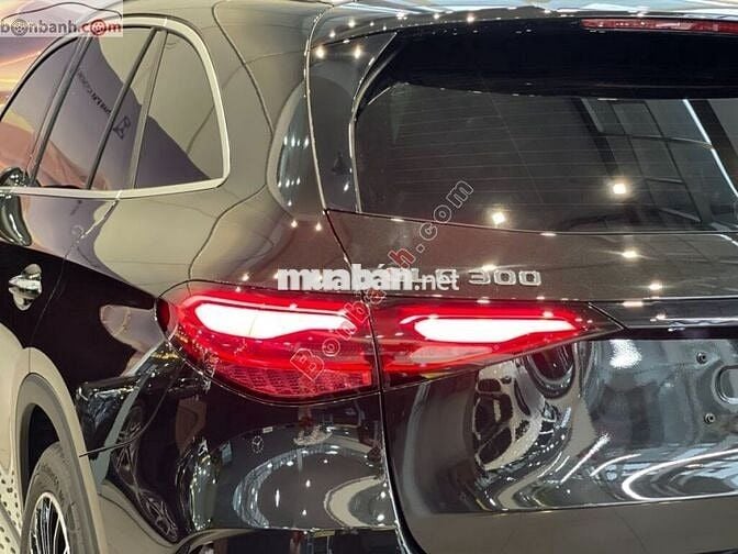 Mercedes Benz GLC 2023 300 4Matic