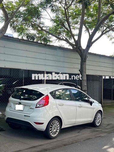 Ford Fiesta 2013 S 1.5 AT - 100000 km