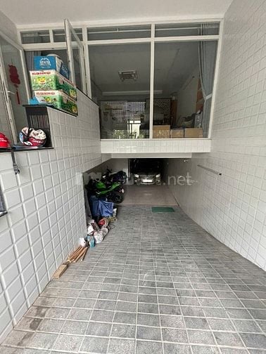 bán nhà có hầm + thang máy đường 17b ao sen tên lữa 5x20m giá 15 tỷ