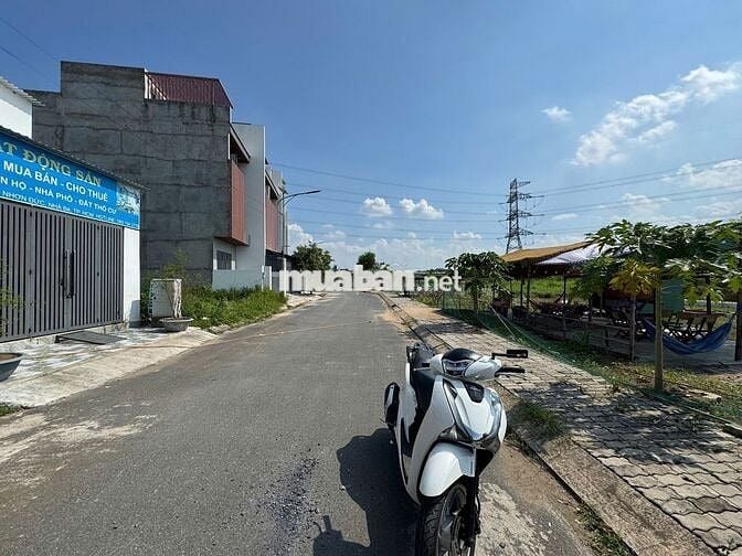 ĐẤT DÂN CƯ HIỆN HỮU HẺM 733 - 80M2 XÂY DỰNG TỰ DO ĐƯỜNG NGUYỄN BÌNH