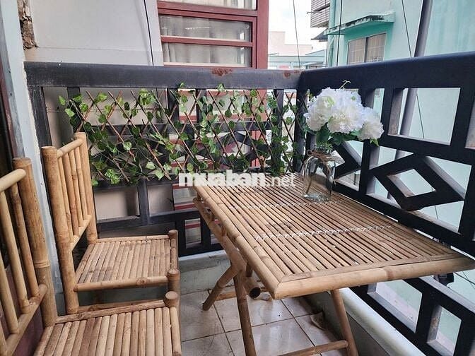 Thuê Căn Hộ 1PN Ban Công Xô Viết Nghệ Tĩnh Gần Bến Xe Miền Đông