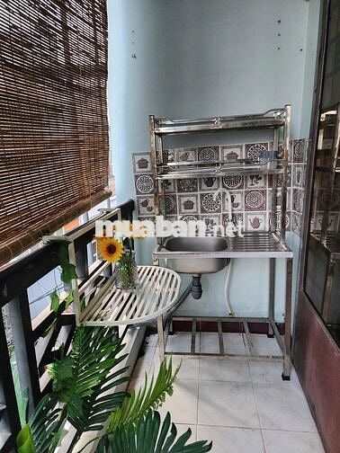 Thuê Căn Hộ 1PN Ban Công Xô Viết Nghệ Tĩnh Gần Bến Xe Miền Đông