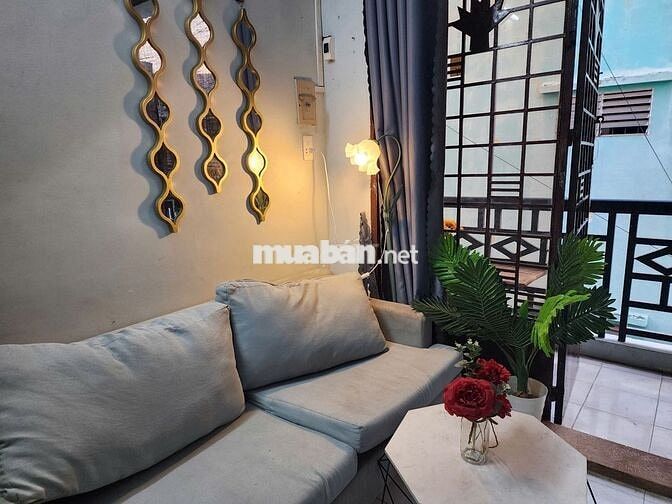 Thuê Căn Hộ 1PN Ban Công Xô Viết Nghệ Tĩnh Gần Bến Xe Miền Đông