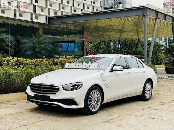 Mercedes Benz E Class 2023 E200 Exclusive