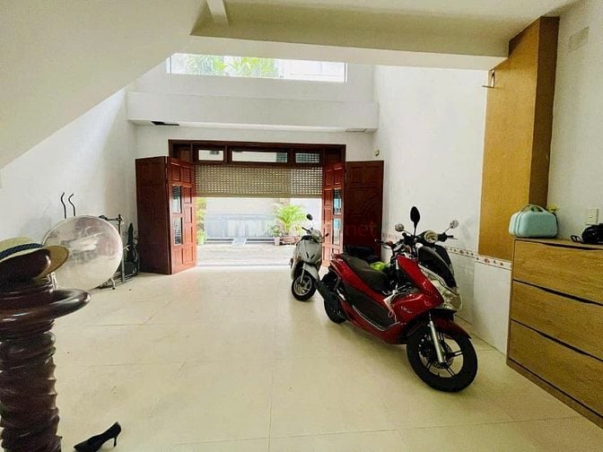 ⭐️Nhà 4 Lầu DT:6x11m đẹp Cao cấp hẻm xe hơi 6m Nguyễn Phúc Chu, P15