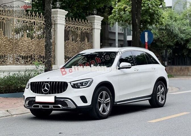 Mercedes GLC200 Sx 2021 trắng/đen