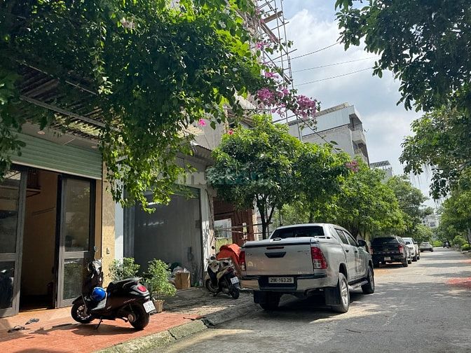 Đất TĐC 7.2ha Trâu Quỳ, Vỉa hè oto tránh DT 55m2 mt 4.2m