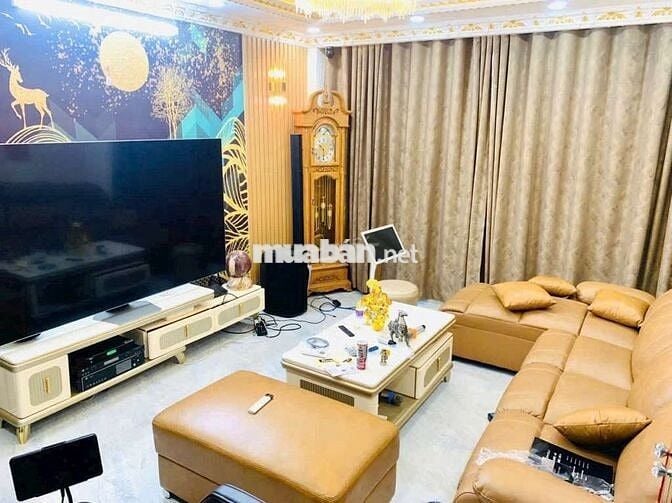 Lê Văn Quới giáp Tân Phú 64m2 5 tầng hẻm 8m thông 6PN chỉ 8,2 tỷ