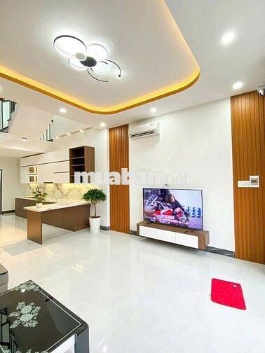 BÁN NHÀ SỔ HỒNG RIÊNG  – CHỈ 700TR - NGAY NGÃ TƯ BẾN CÁ BỬU LONG