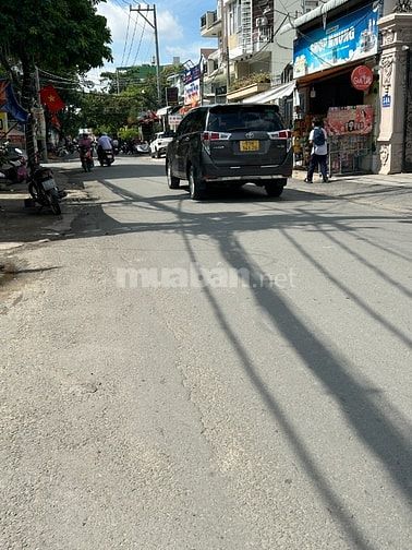 Bán căn nhà góc 2 mặt tiền đường Nguyễn Tuyển - P.  Bình trưng Tây 