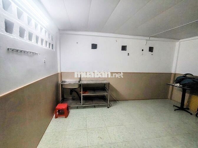 Cho thuê phòng trọ 16m2 Bình Qưới, gần công viên, trường học, chợ