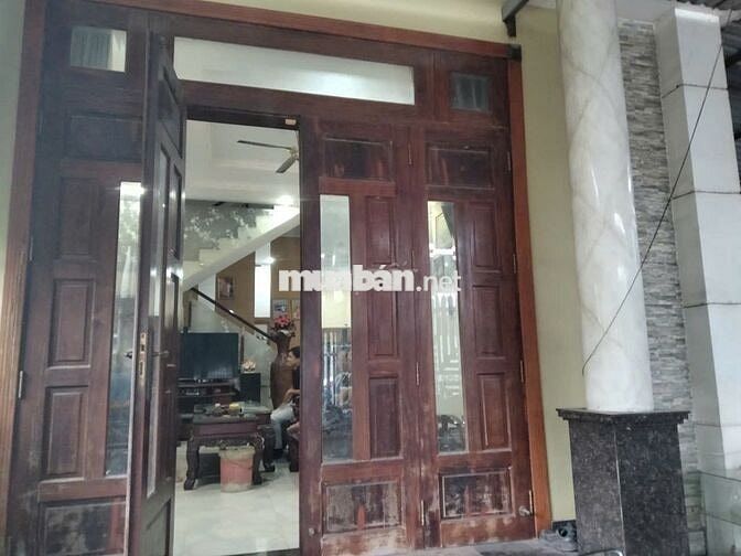 Cho thuê nhà mặt tiền đường 15m khu dân cư Hoàng Hải