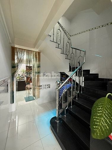- Nhà Bán hẻm thông hẻm 4m Đường Nguyễn Duy P10#Q8