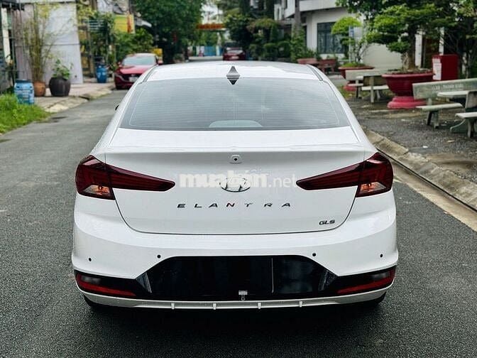 Elantra 2021 2.0 Đặc Biệt Màu Trắng-2vkm