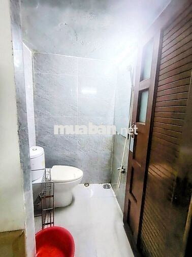 Cho thuê phòng trọ 16m2 Bình Qưới, gần công viên, trường học, chợ