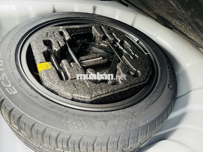 Elantra 2021 2.0 Đặc Biệt Màu Trắng-2vkm