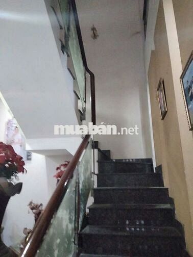 Cho thuê nhà mặt tiền đường 15m khu dân cư Hoàng Hải