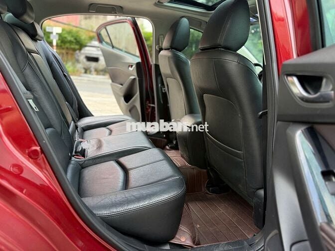 Mazda 3 2017 facelift màu đỏ-7v5