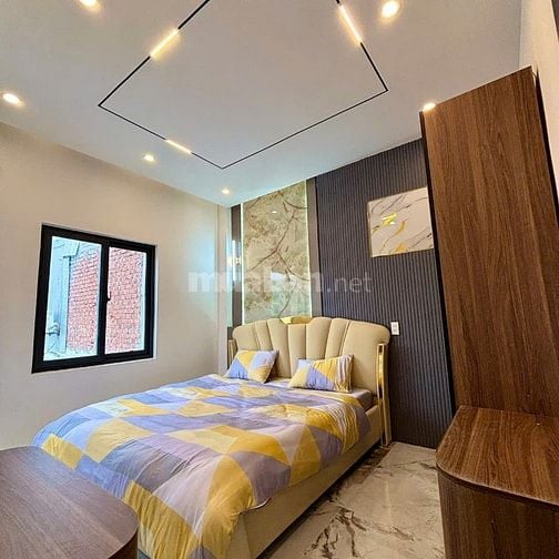 CẦN BÁN NHÀ 3 TẦNG KIỆT HOÀNG VĂN THÁI HIỆN ĐẠI OTO VÀO TẬN NƠI