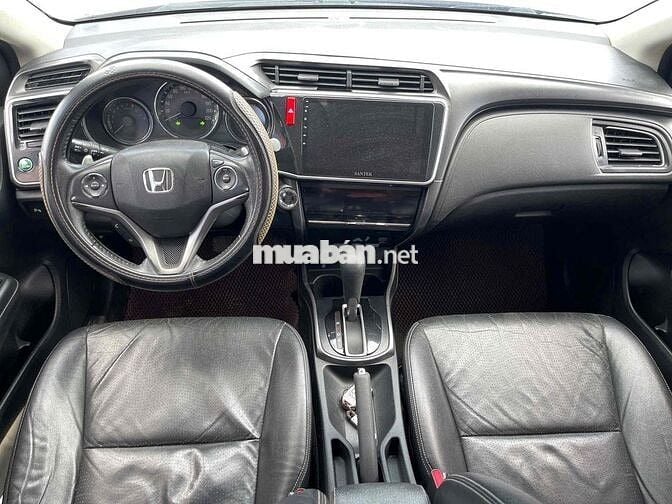 Honda City 2017 1.5 TOP - 9886 km