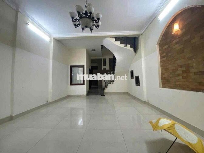 Cho thuê nc 1 trệt 2 lầu 5*16m - Võ Oanh, Bình Thạnh - 4PN 4WC nhà đẹp