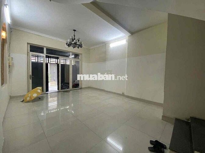 Cho thuê nc 1 trệt 2 lầu 5*16m - Võ Oanh, Bình Thạnh - 4PN 4WC nhà đẹp
