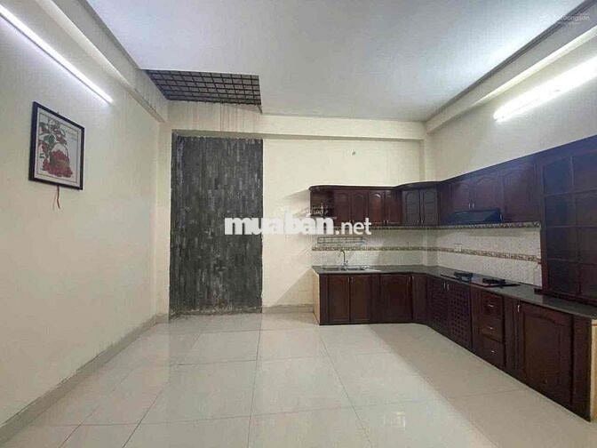 Cho thuê nc 1 trệt 2 lầu 5*16m - Võ Oanh, Bình Thạnh - 4PN 4WC nhà đẹp