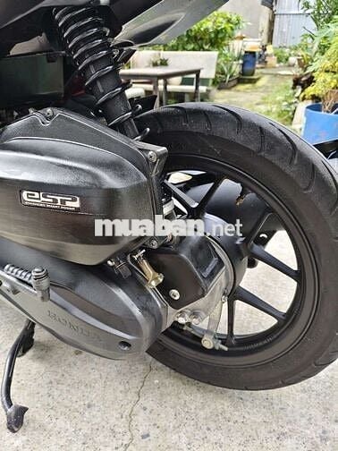 Vario mẫu củ thần thánh