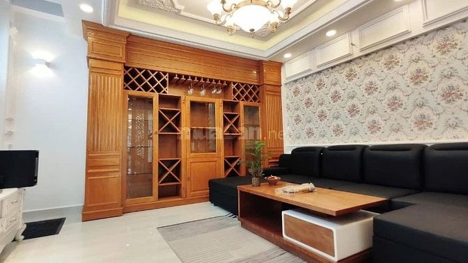 Bán nhà hẻm xe hơi Nguyễn Đình Chiểu P2 Q3 - DT 3.2x13m - 1 trệt 2 lầu