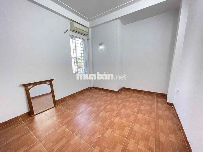 Dưới 6 tỷ có nhà đẹp 7 ngủ Định Công.ngõ 3 gác-36m*6T;MT3,8m