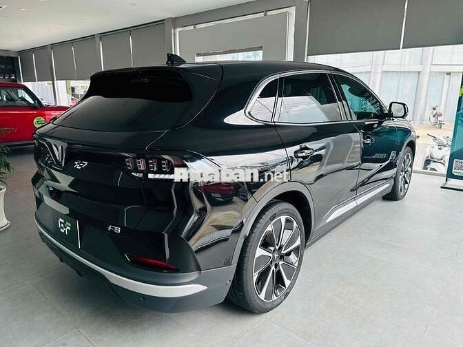 VinFast VF8 2023 Plus , Mua pin CATL chạy 23.000km