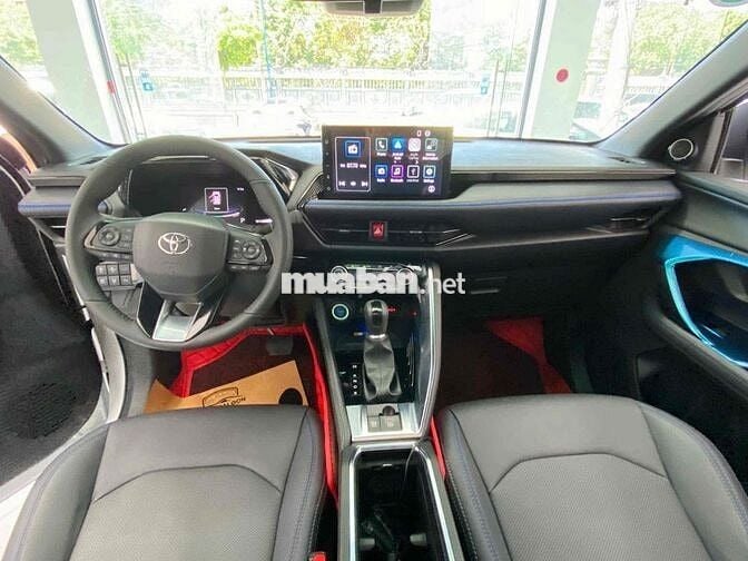 Toyota Yaris Cross 2023 HEV - 8600 km