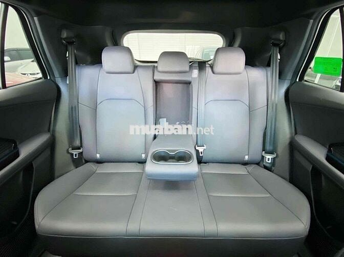Toyota Yaris Cross 2023 HEV - 8600 km