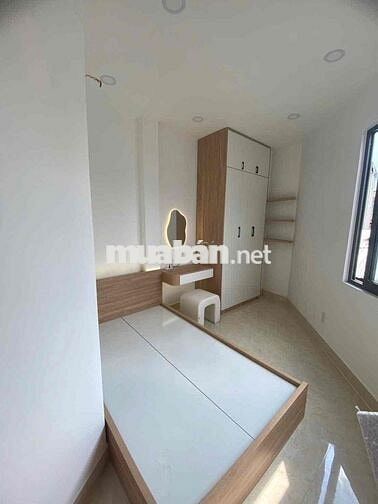 bán nhà đẹp Lý Thường Kiệt ngay chợ ông địa