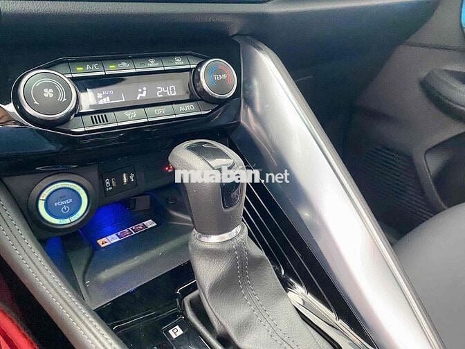 Toyota Yaris Cross 2023 HEV - 8600 km
