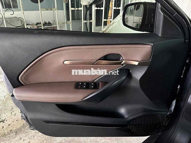 Vinfast VF6 Plus 2024 - Mua Pin