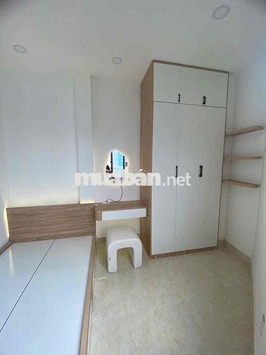 bán nhà đẹp Lý Thường Kiệt ngay chợ ông địa