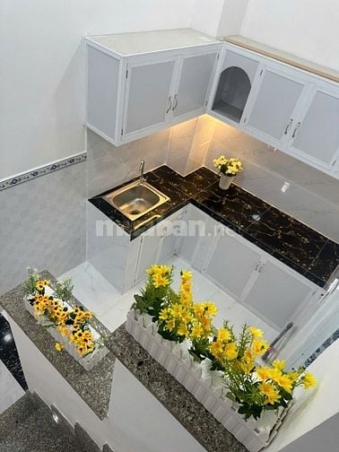 Nhà mới đẹp, Trệt, 1lầu, 42m2, Hẻm Nguyễn V Linh, Bình Hưng,Bình Chánh