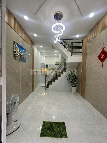 Nhà mới đẹp, Trệt, 1lầu, 42m2, Hẻm Nguyễn V Linh, Bình Hưng,Bình Chánh