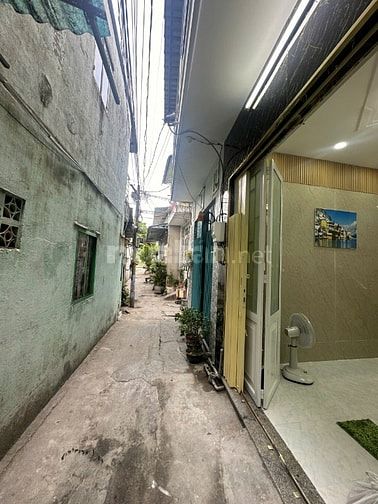 Nhà mới đẹp, Trệt, 1lầu, 42m2, Hẻm Nguyễn V Linh, Bình Hưng,Bình Chánh