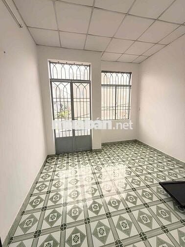 Nhà ngay Trưởng Chinh- DT:3,6x12- đúc 2 tầng - Chỉ 3.xtỷ