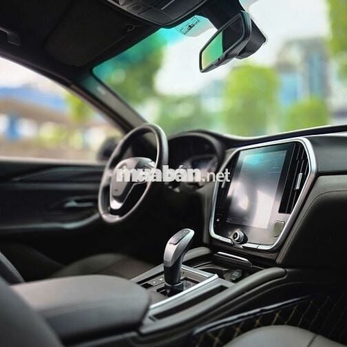 VinFast Lux A2.0 2020 2.0 AT - 5000 km