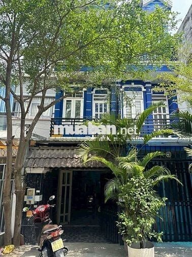 NHÀ 3 LẦU HẺM XE HƠI DSH 2 CĂN CÔNG CHỨNG NHÀ NƯỚC VÔ Ở NGAY
