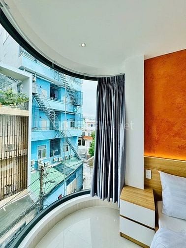 Nhà Trần Quốc Thảo 60m2 hẻm 7m ô tô ngủ trong nhà, full nội thất, SHR