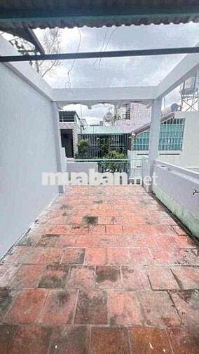 Cho thuê nc 3PN - hẻm ba gác Vĩnh Viễn, Quận 10 - 1 trệt 2 lầu s.thuog