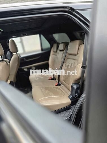 Ford Everest 2.0L 4x4 titanium sx 2023 tên cá nhân