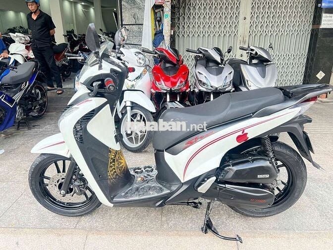 Honda SH 150 full ý 2015 mới 90% Bstp chính chủ
